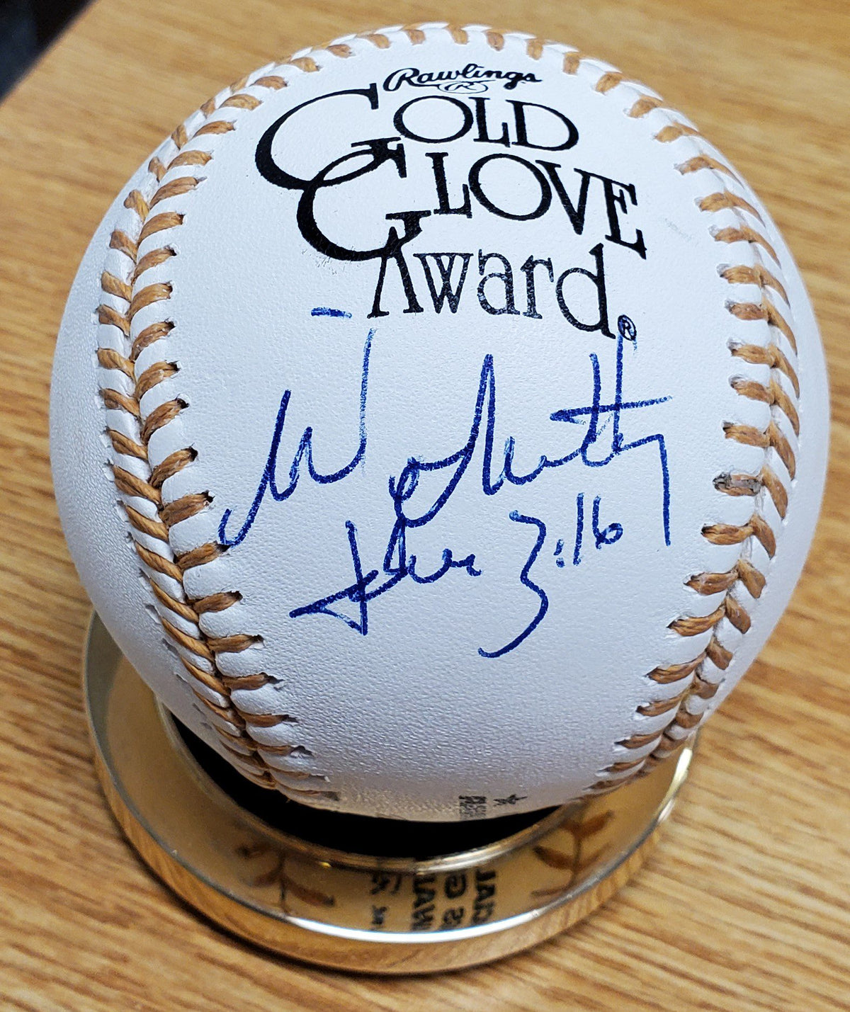 Autographed MIKE MATHENY Official Gold Glove Major League Baseball