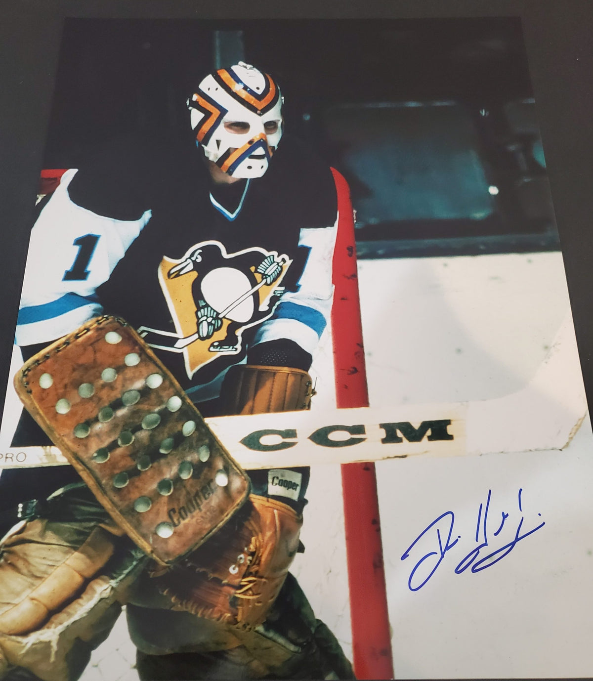 Autographed DENIS HERRON 11x14 Pittsburgh Penguins Photo