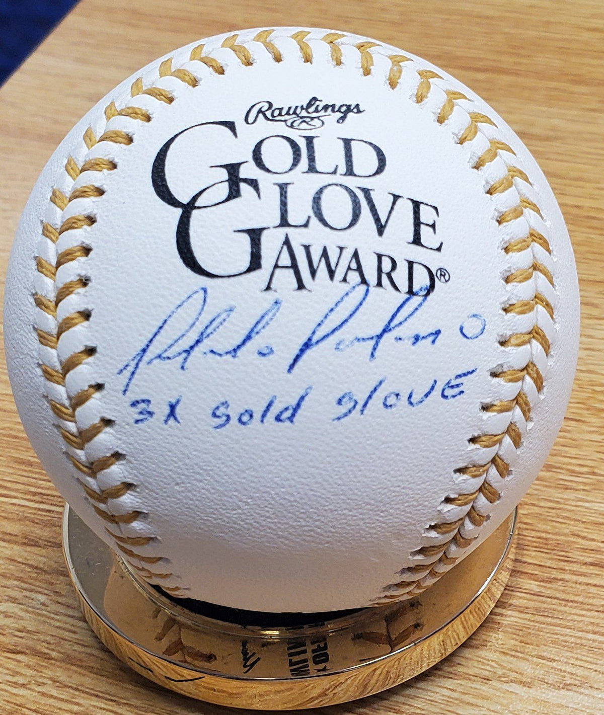 Autographed PLACIDO POLANCO "3X GG" Official Gold Glove Major League Baseball