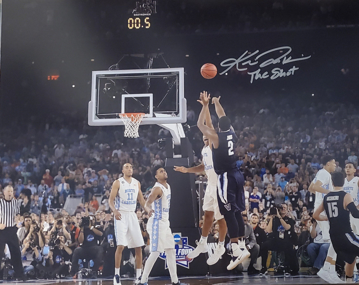 Autographed KRIS JENKINS "The Shot" 16X20 Villanova Wildcats Photo