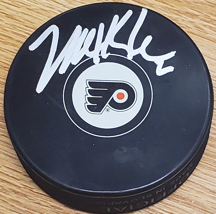 Autographed MIKE KNUBLE Philadelphia Flyers Hockey Puck
