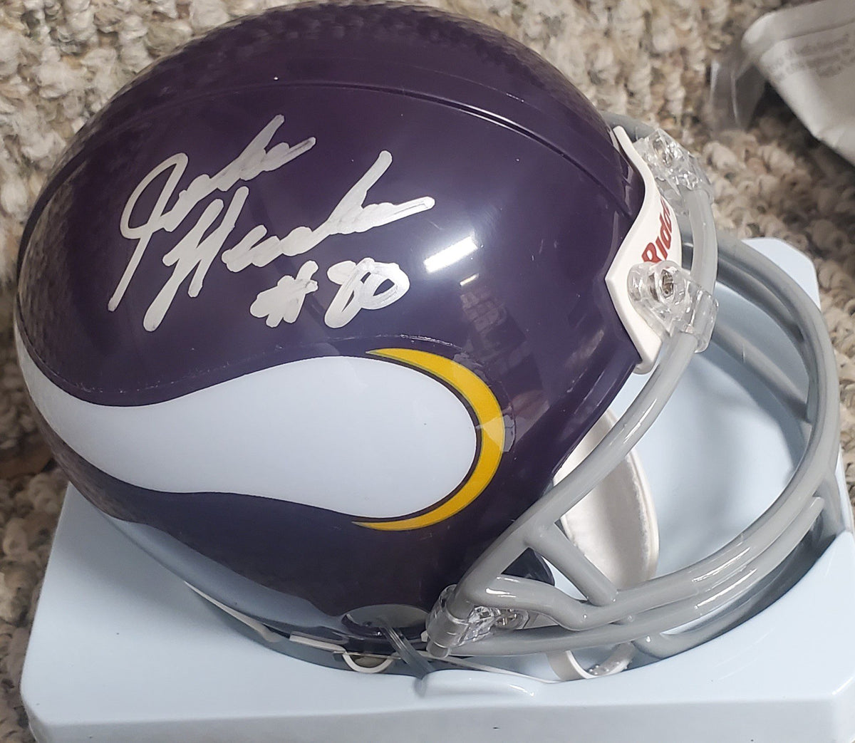 Autographed JOHN HENDERSON Minnesota Vikings mini helmet