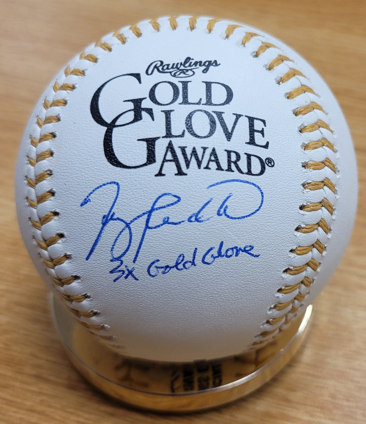 Autographed TERRY PENDLETON "3X Gold Glove" Official Gold Glove Major League Baseball