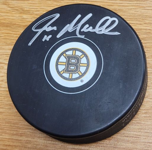 Autographed JOE MULLEN HOF Boston Bruins Hockey Puck
