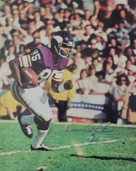 Autographed SAMMY WHITE 16x20 Minnesota Vikings Photo