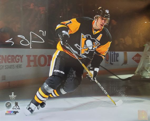 Autographed Evgeni Malkin Pittsburgh Penguins 16x20 photo with COA
