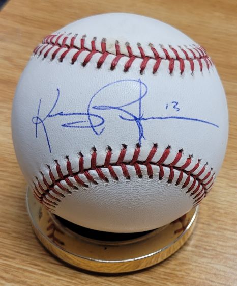 Autographed KERRY ROBINSON Rawlings Official Major League Baseball