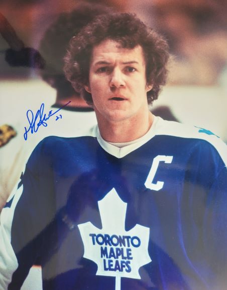 Autographed DARRYL SITTLER 16X20  Toronto Maple Leafs Photo
