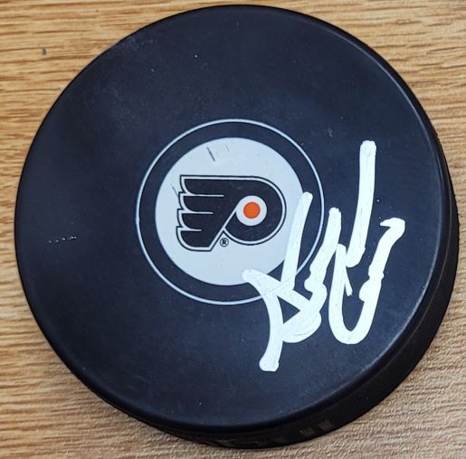 Autographed STEVE COATES Philadelphia Flyers Hockey Puck