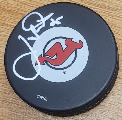 AUTOGRAPHED JOE NIEUWENDYK New Jersey Devils Hockey Puck