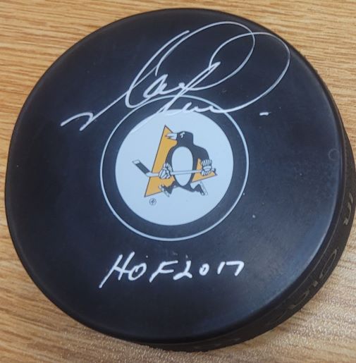 AUTOGRAPHED Mark Recchi "HOF 2017" Pittsburgh Penguins Hockey Puck