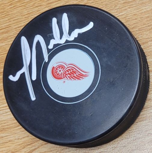 Autographed GREG MILLEN Detroit Red Wings Hockey Puck