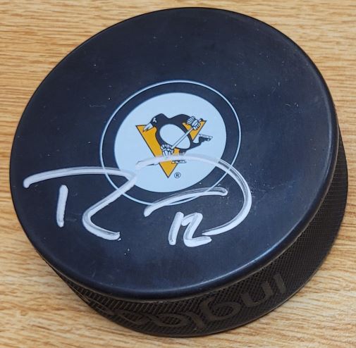 Autographed RYAN MALONE Pittsburgh Penguins Hockey Puck
