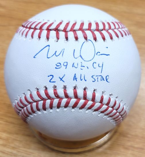 Autographed MARK DAVIS "89 NL CY, 2X All Star" Official Major League Baseball