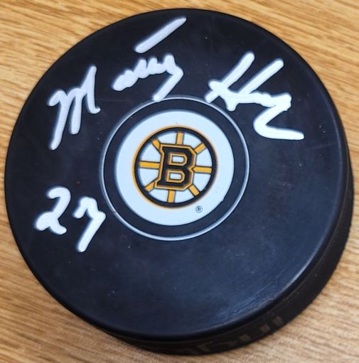 Autographed MARTY HOWE Boston Bruins Hockey Puck