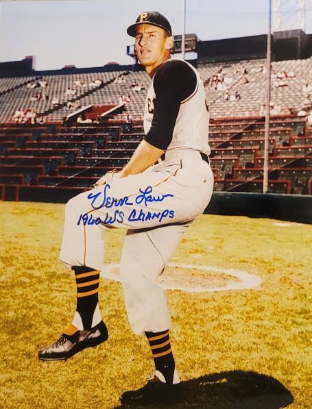 Autographed VERN LAW "1960 WS Champs" 11x14 Pittsburgh Pirates Photo
