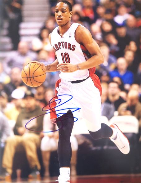 Autographed DeMar DeRozan 11x14 Toronto Raptors photo