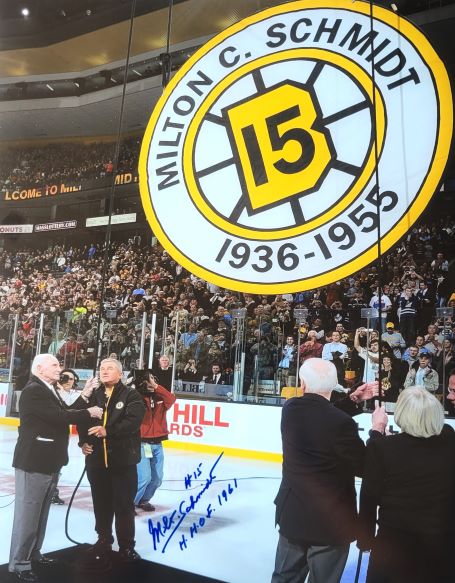 Autographed MILT SCHMIDT "HHOF 1961" 16X20 Boston Bruins Photo