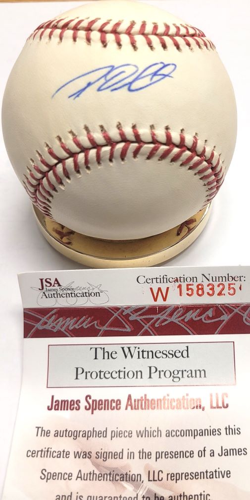 Autographed ROY OSWALT Rawlings Official Major League Baseball with JSA COA
