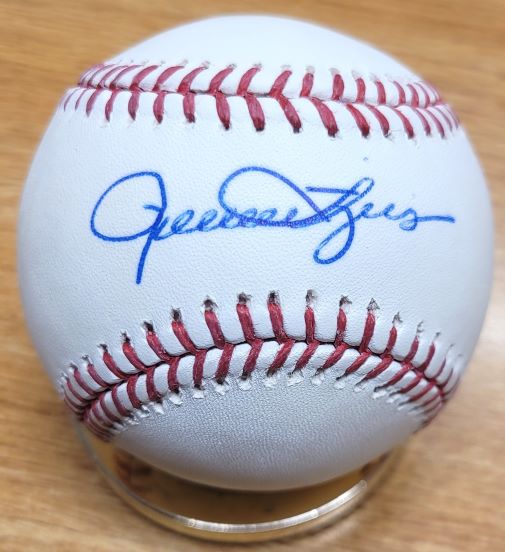 Autographed ROLLIE FINGERS Official Major League Baseball