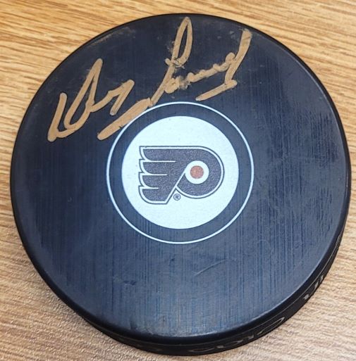Autographed DOUG FAVELL Philadelphia Flyers Hockey Puck
