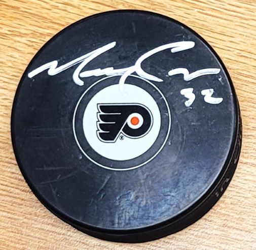 Autographed MURRAY CRAVEN Philadelphia Flyers Hockey Puck