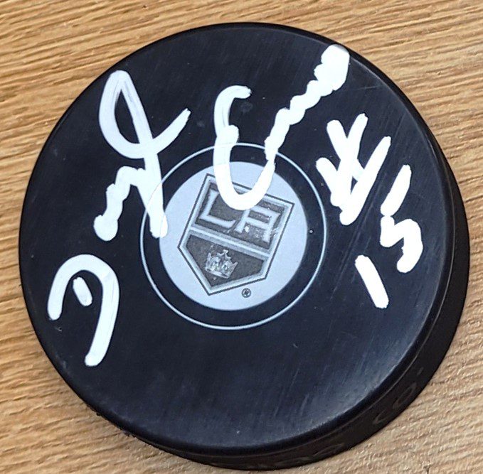 Autographed DARRYL EVANS Los Angeles Kings Hockey Puck
