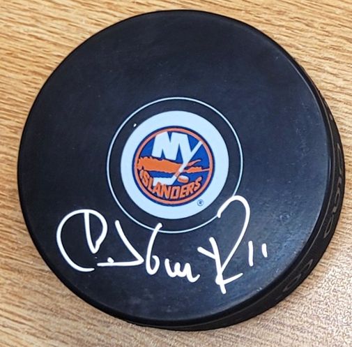 Autographed DARIUS KASPARAITIS New York Islanders Hockey Puck