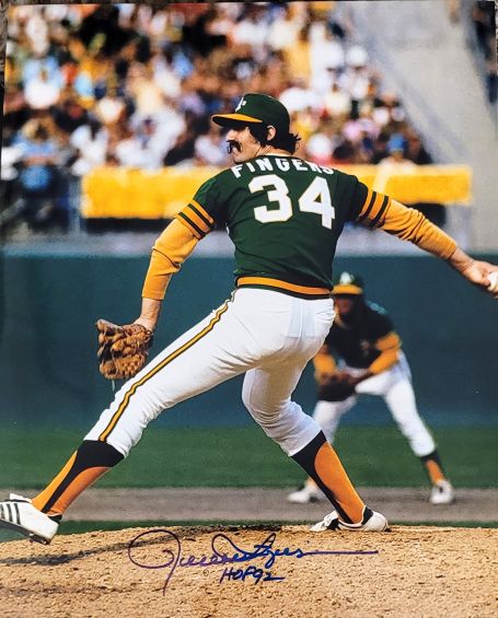 Autographed ROLLIE FINGERS Oakland A's 11X14 photo