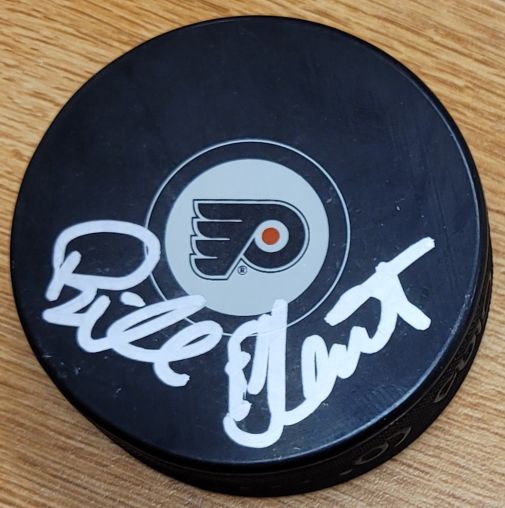 Autographed BILL CLEMENT Philadelphia Flyers Hockey Puck