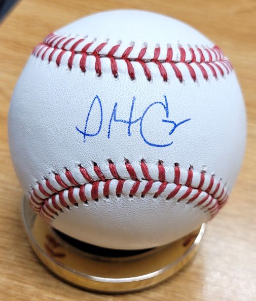Autographed ALEX CORA Official Rawlings Major League Baseball