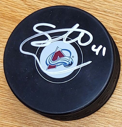 Autographed SCOTT WEDGEWOOD Colorado Avalanche Hockey Puck
