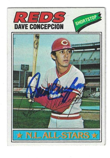 Autographed DAVE CONCEPCION Cincinnati Reds 1977 Topps Card