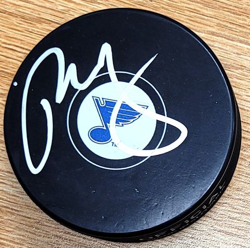 Autographed PAUL STASTNY St. Louis Blues Hockey Puck