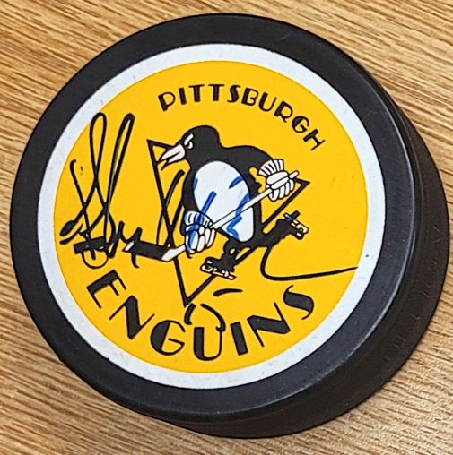 Autographed SHAWN MCEACHERN Pittsburgh Penguins Hockey Puck