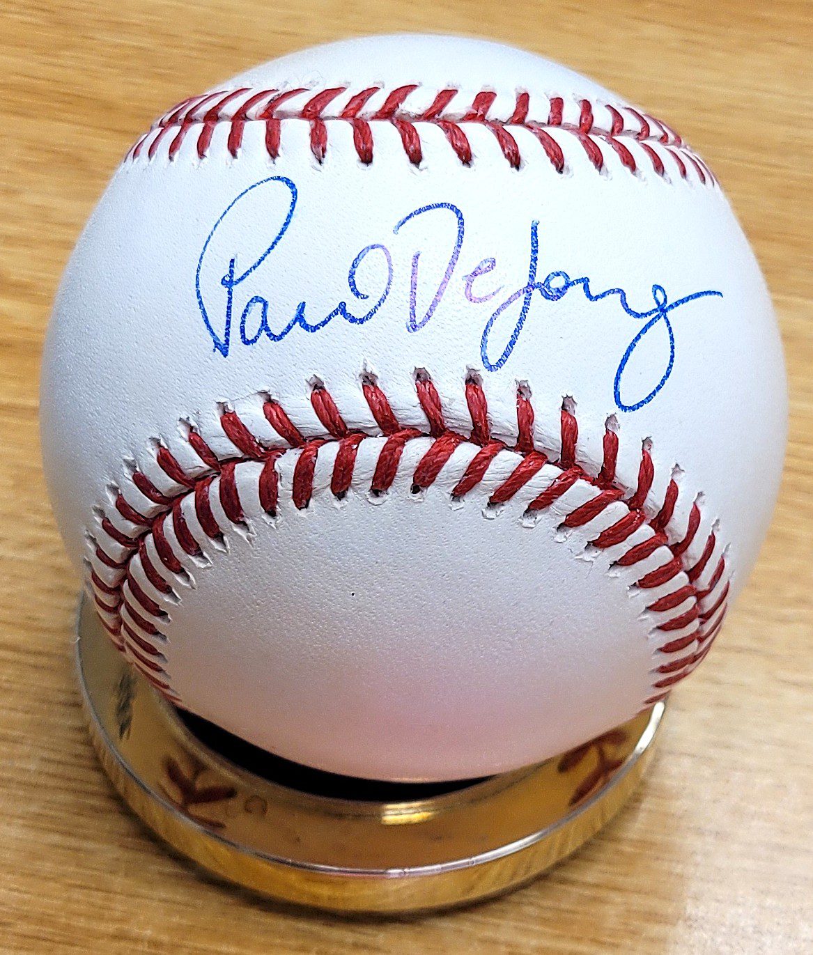 Autographed PAUL DE JONG Official Major League Baseball