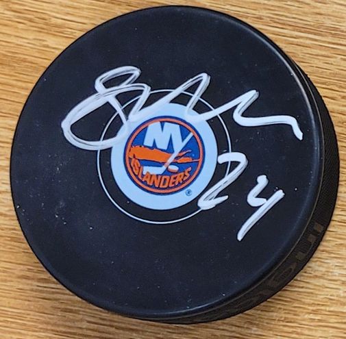 Autographed SCOTT MAYFIELD New York Islanders Hockey Puck