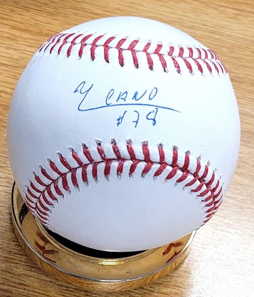 Autographed YENNIER CANO Official Major League Baseball