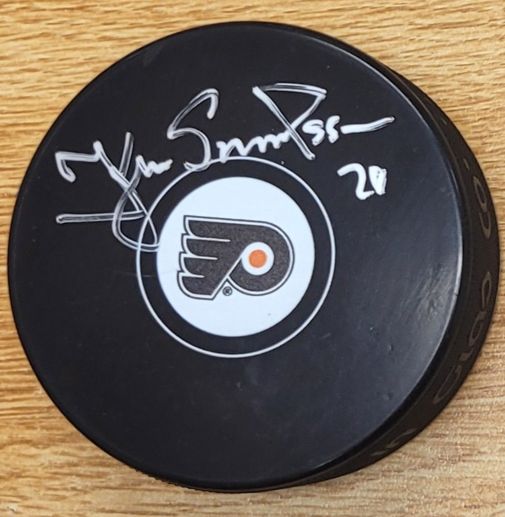 Autographed KJELL SAMUELSSON Philadelphia Flyers Hockey Puck