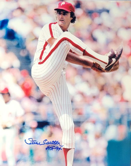 Autographed STEVE CARLTON "HOF 94" 16x20 Philadelphia Phillies photo