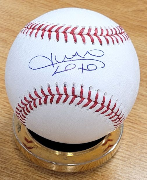 Autographed Juan Soto Official Major League Baseball with Becket Hologram