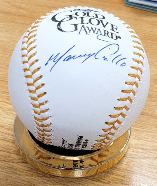 Autographed MANNY TRILLO Official Gold Glove Major League Baseball