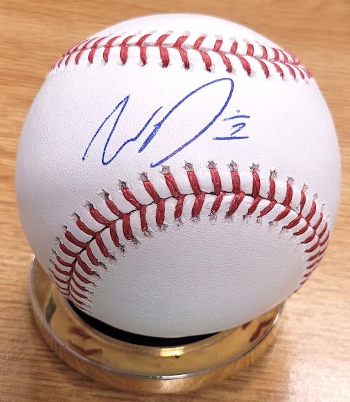 Autographed WILMER DIFO Official Major League Baseball