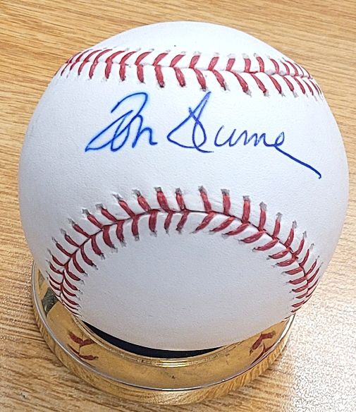 Autographed TOM HUME Official Major League Baseball