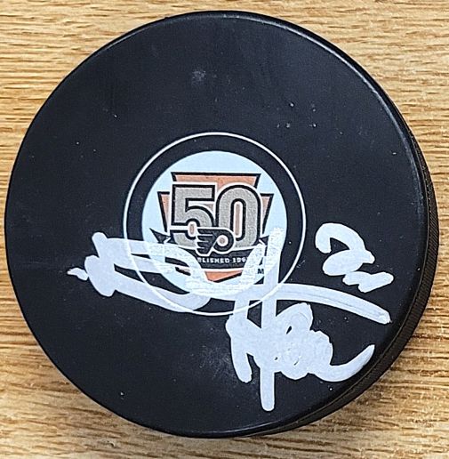 Autographed DERIAN HATCHER Philadelphia Flyers 50th Anniversary Hockey Puck