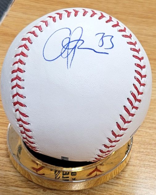 Autographed CLIFF LEE Official Major League Baseball