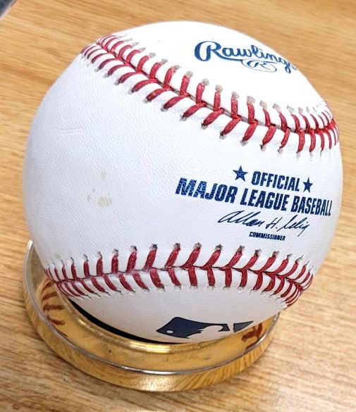 Autographed BOBBY MURCER Official Major League Baseball