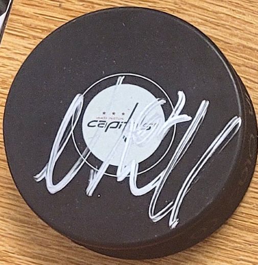 Autographed NICOLAS AUBE-KUBEL Washington Capitals Hockey Puck