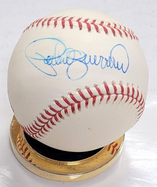 Autographed PEDRO GUERRERO Official Major League Baseball