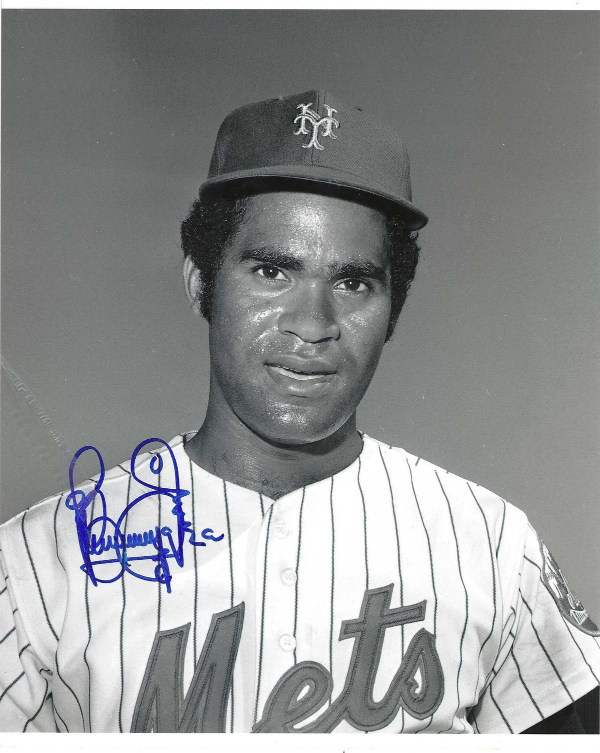 AUTOGRAPHED BENNY AYALA 8x10 New York Mets photo